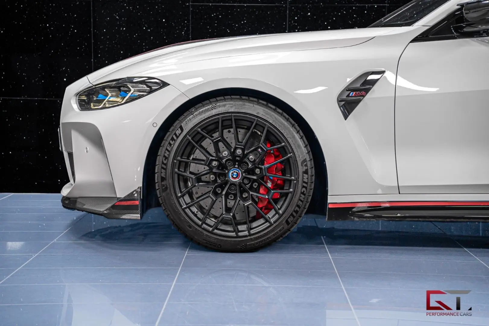 BMW M4 CSL  1 1000 Keramik