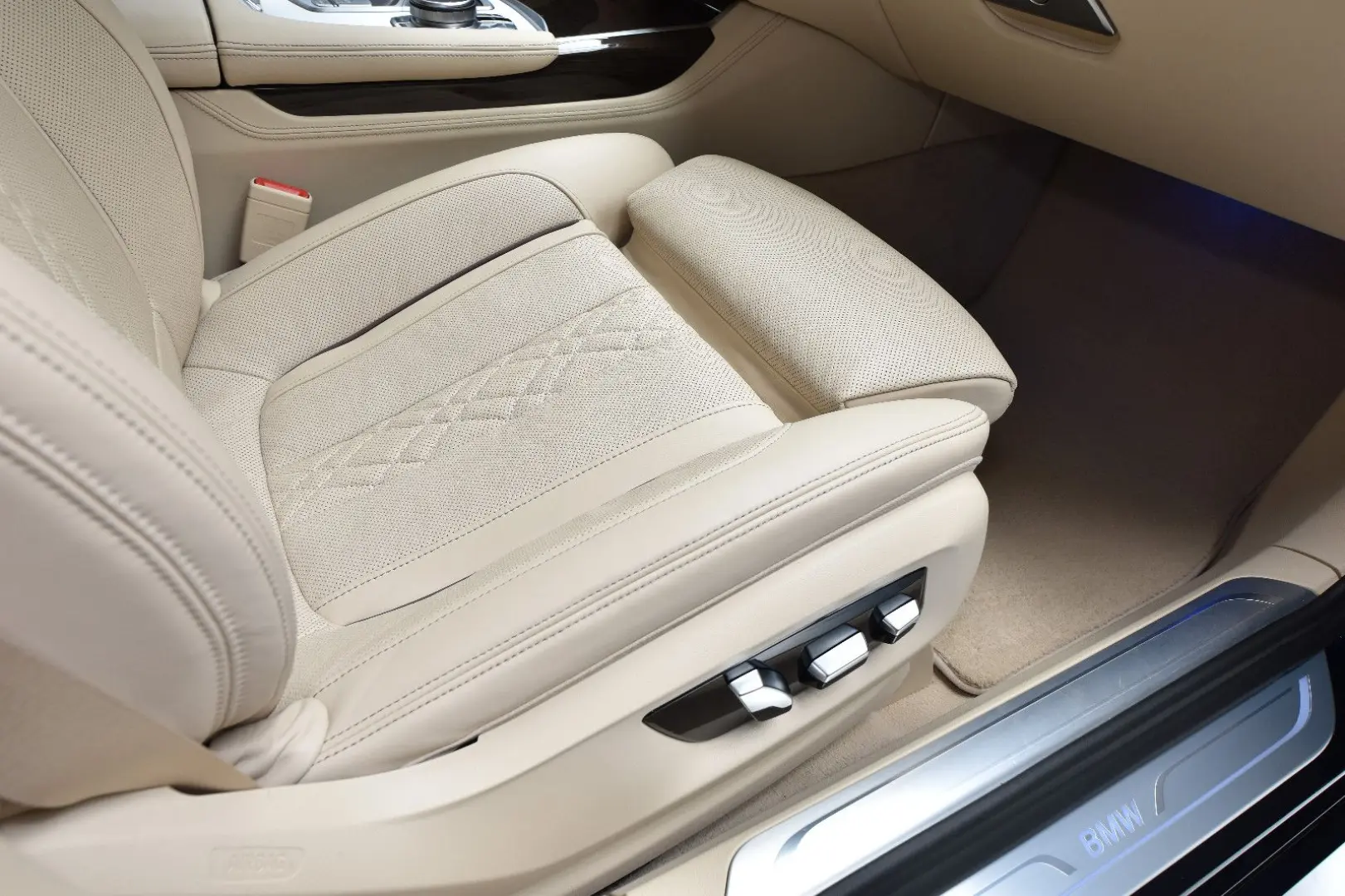 745 L e xDrive  First Class  MEGA AUSSTATTUNG