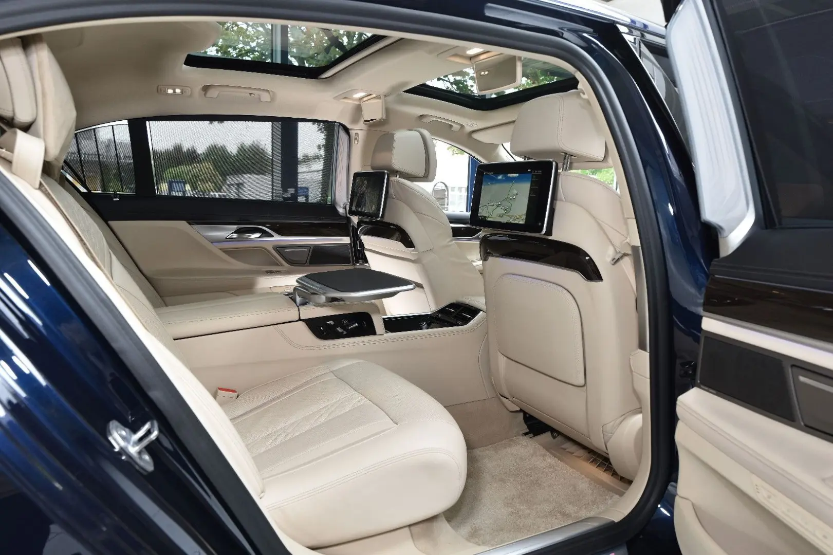 745 L e xDrive  First Class  MEGA AUSSTATTUNG