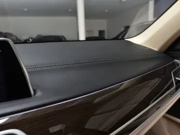 745 L e xDrive  First Class  MEGA AUSSTATTUNG