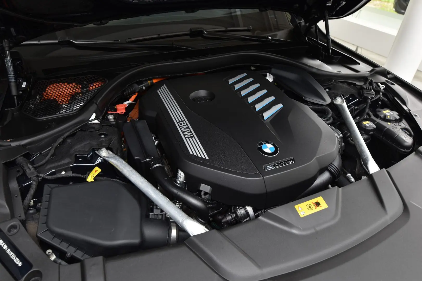745 L e xDrive  First Class  MEGA AUSSTATTUNG