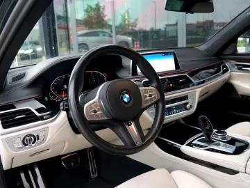 7 Lim 750 i xDrive M Sport Massage/Laser/Luft.