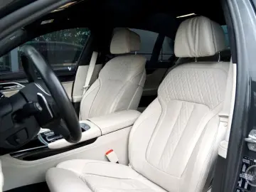 7 Lim 750 i xDrive M Sport Massage/Laser/Luft.