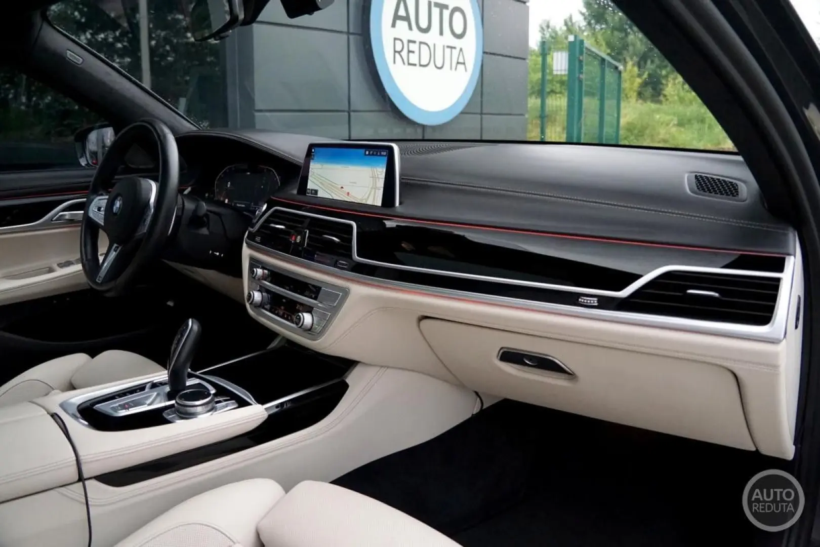 7 Lim 750 i xDrive M Sport Massage/Laser/Luft.