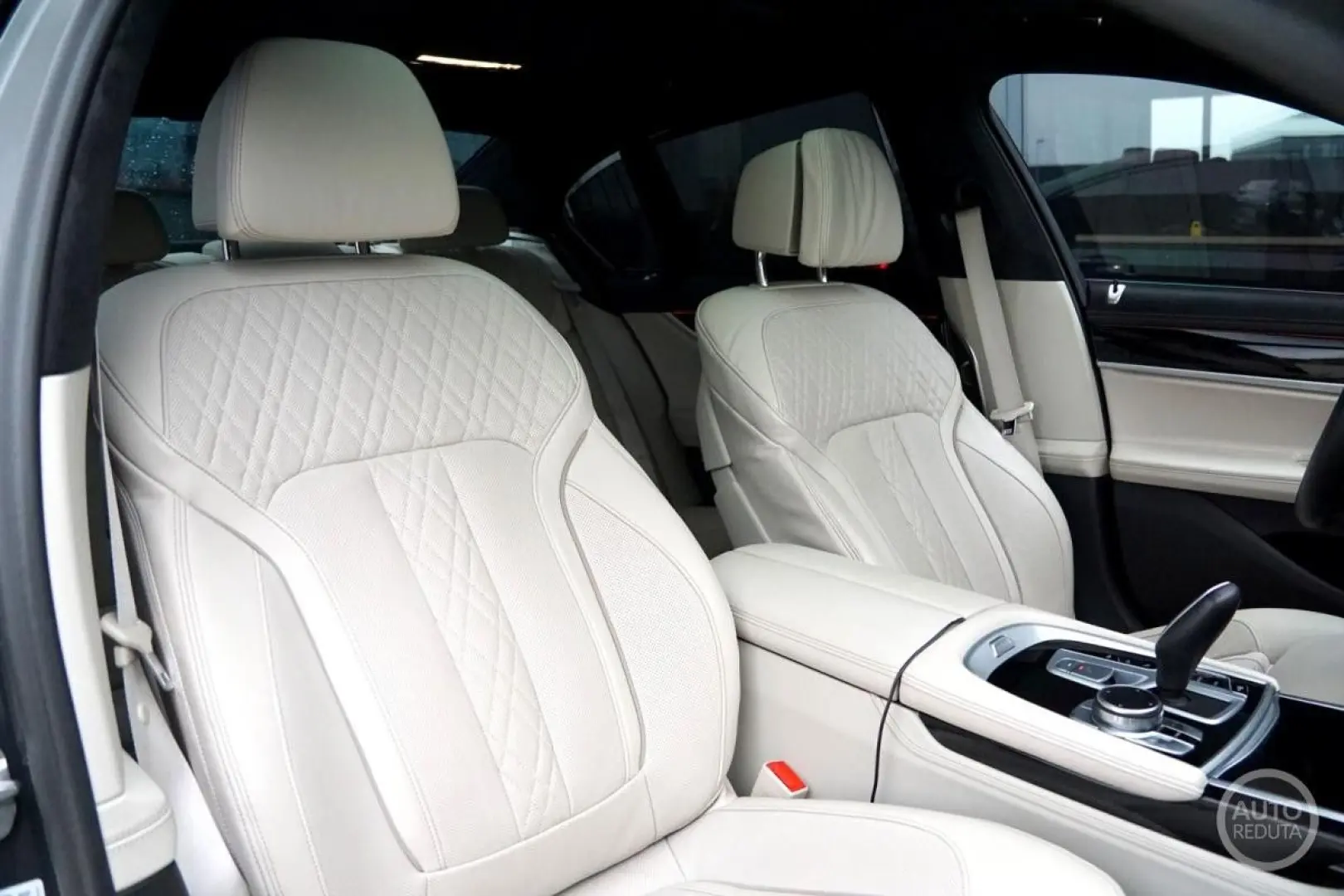 7 Lim 750 i xDrive M Sport Massage/Laser/Luft.
