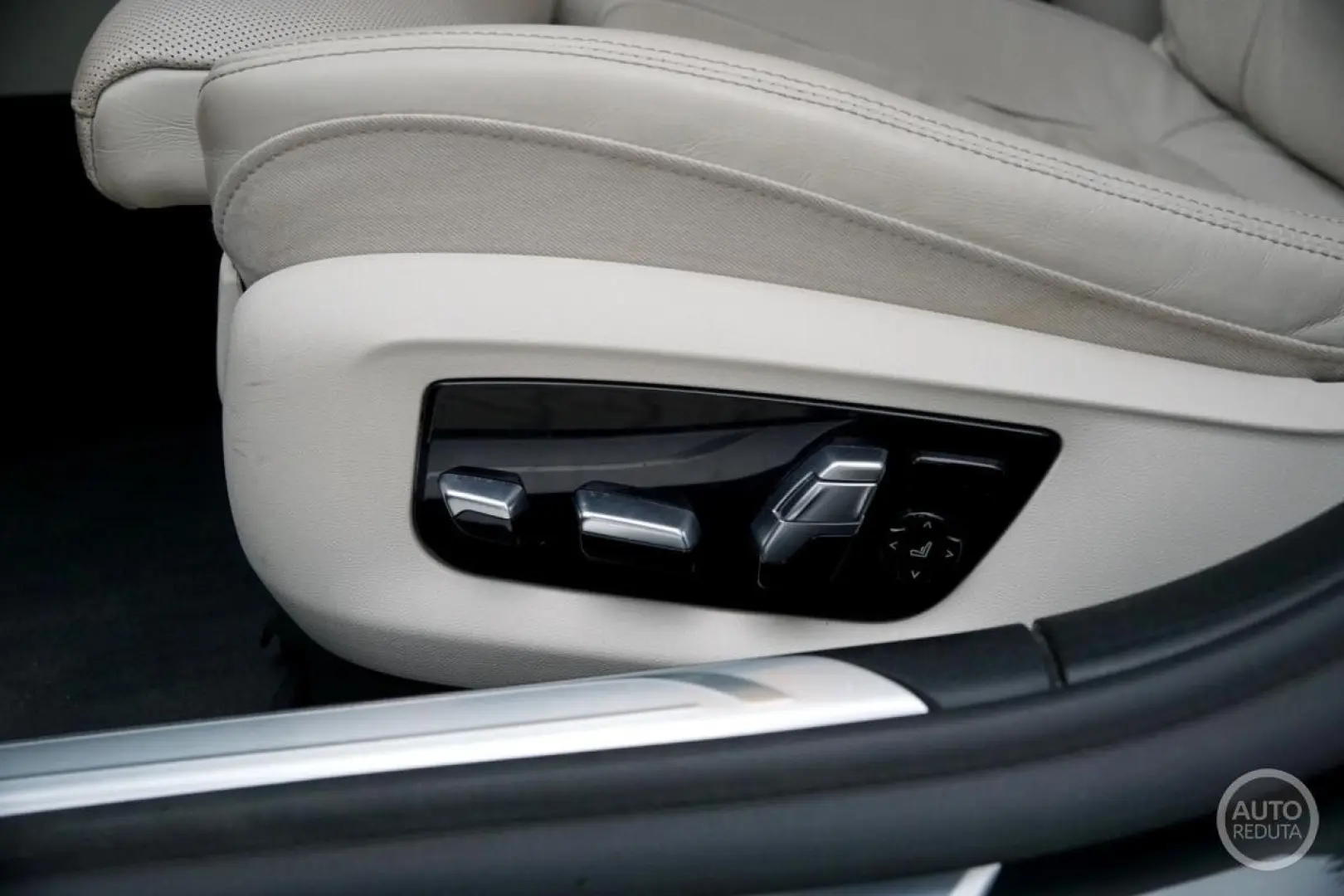 7 Lim 750 i xDrive M Sport Massage/Laser/Luft.
