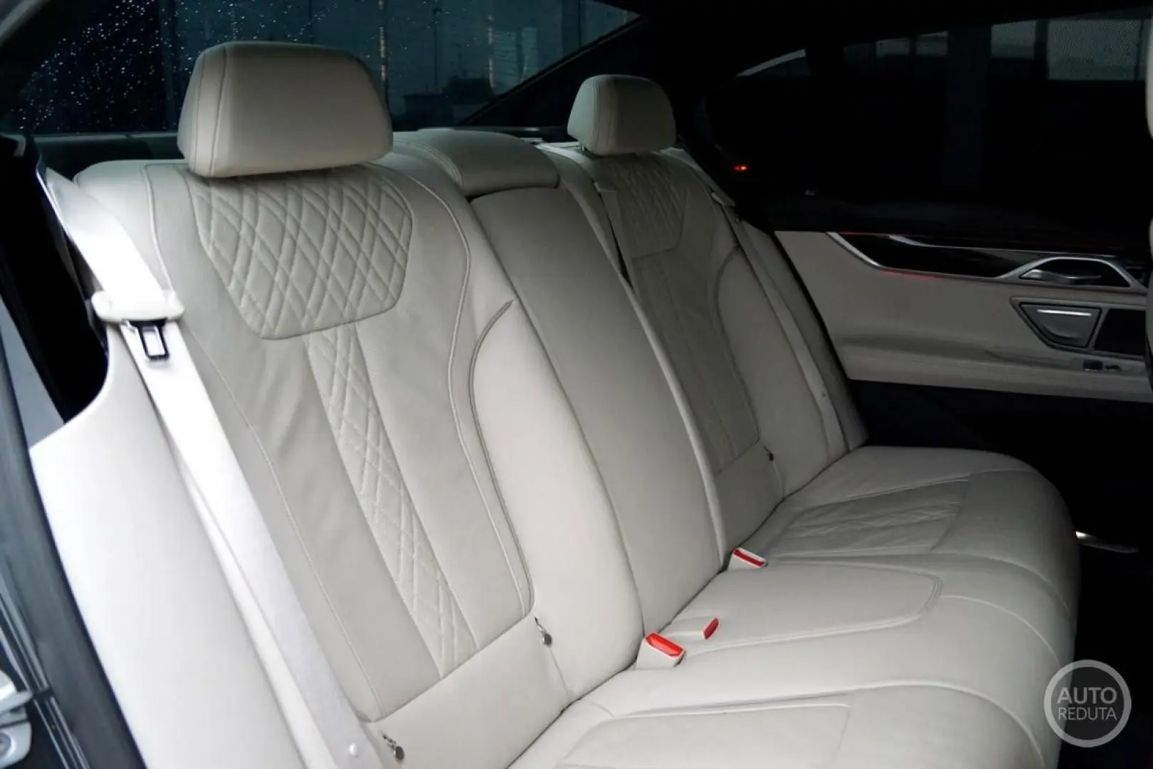 7 Lim 750 i xDrive M Sport Massage/Laser/Luft.