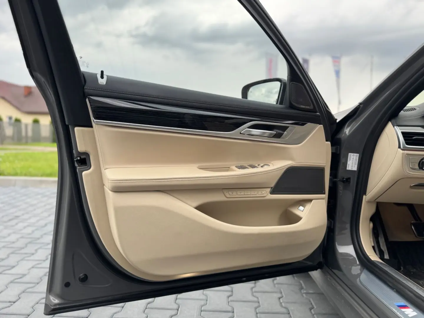730 Baureihe 7 Lim 730 d xDrive M Sport
