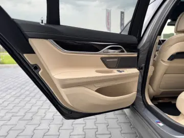 730 Baureihe 7 Lim 730 d xDrive M Sport