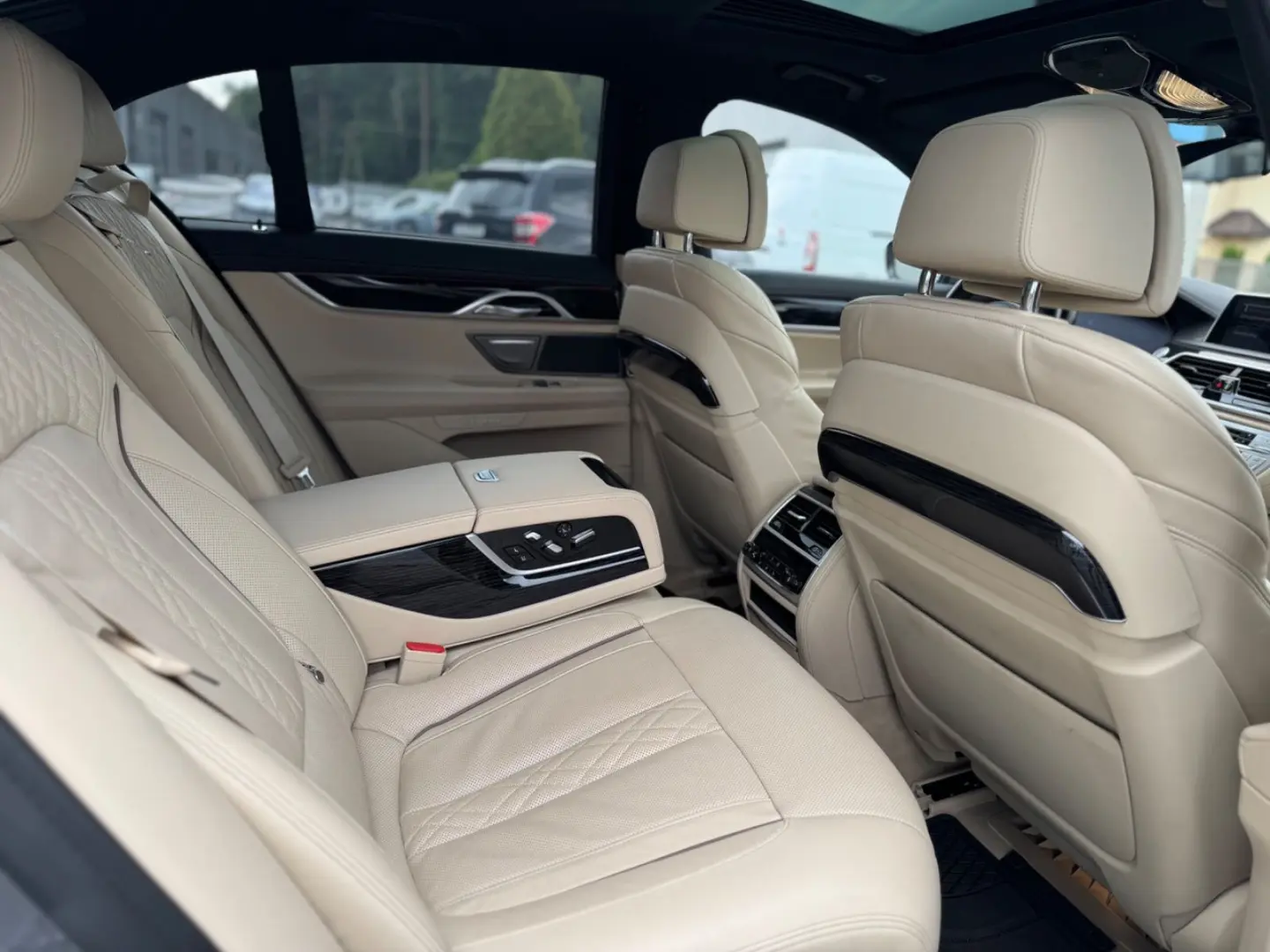 730 Baureihe 7 Lim 730 d xDrive M Sport