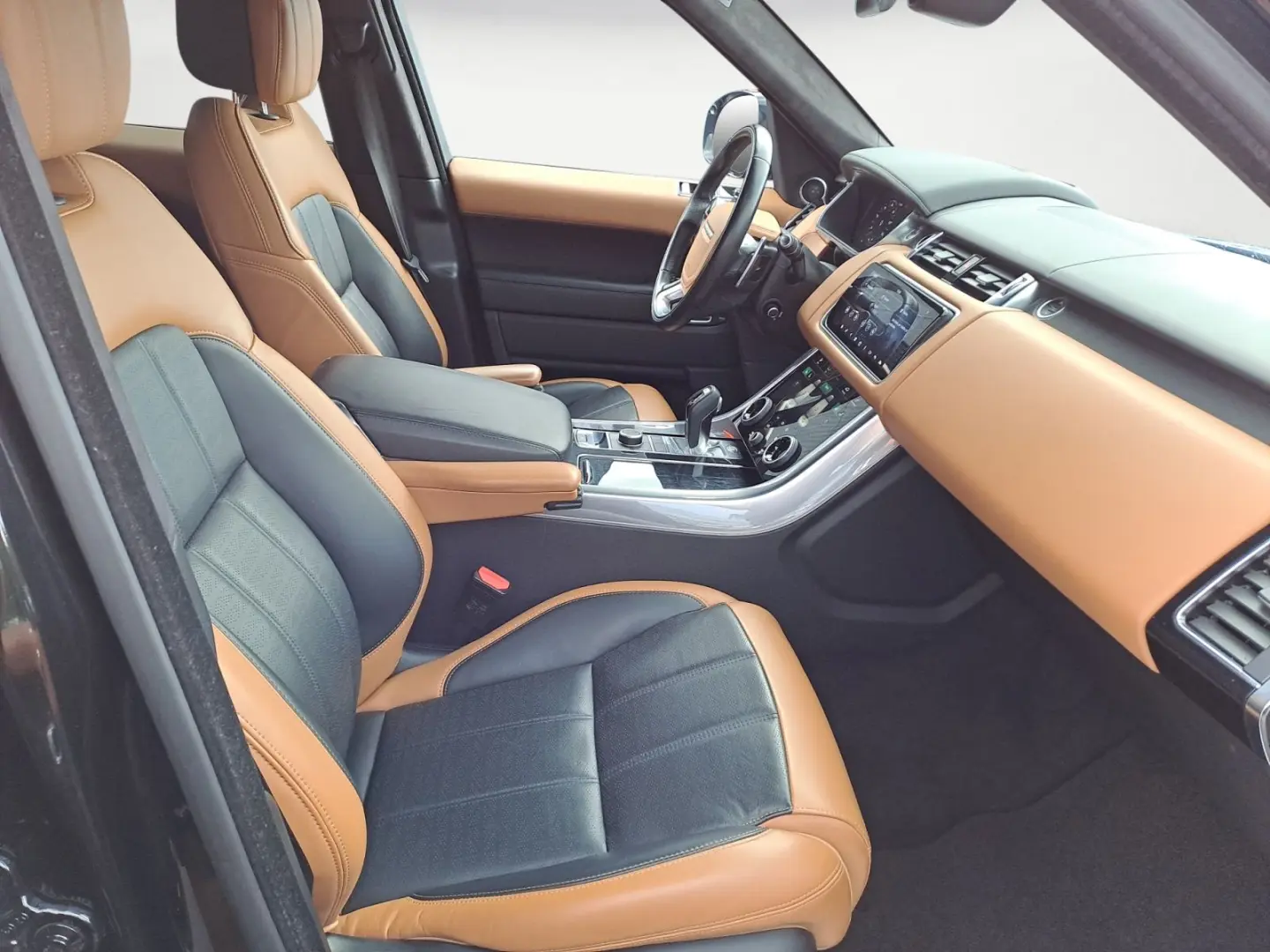Land Rover Range Rover Sport P525 V8 Autobiography