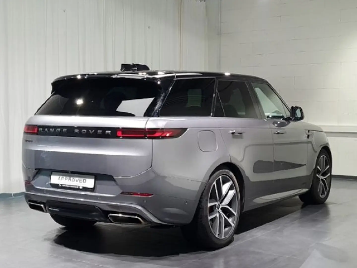 Land Rover Range Rover Sport P550e Autobiography