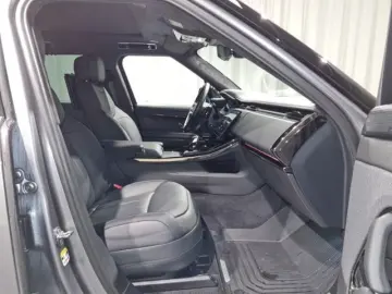 Land Rover Range Rover Sport P550e Autobiography