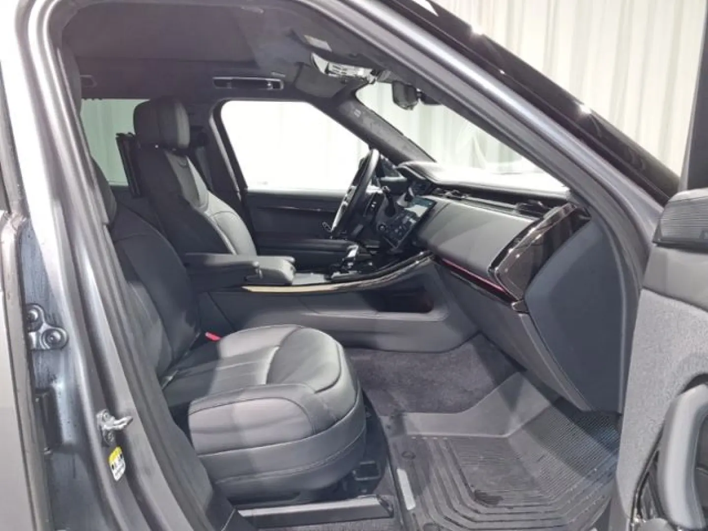 Land Rover Range Rover Sport P550e Autobiography