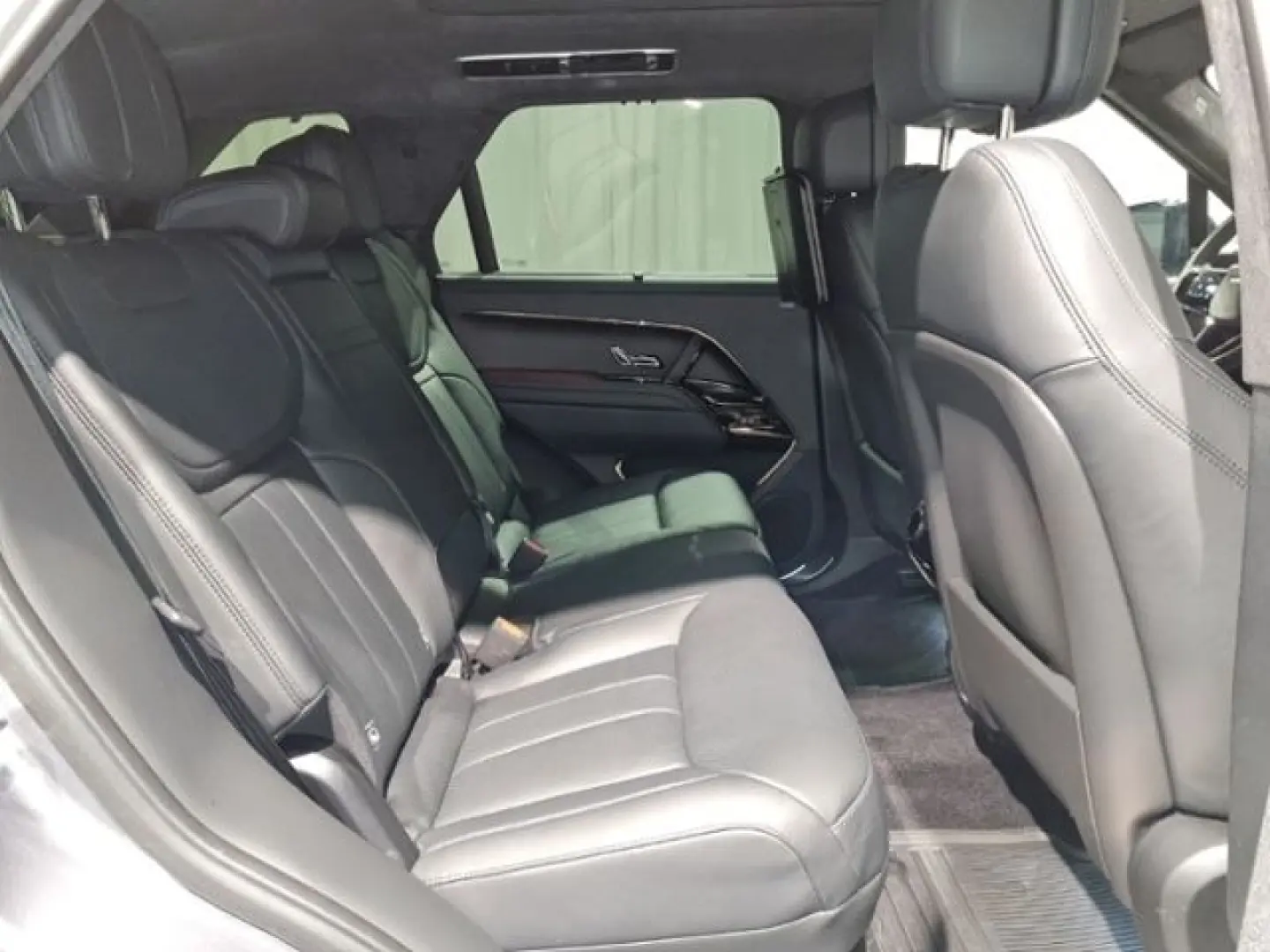 Land Rover Range Rover Sport P550e Autobiography