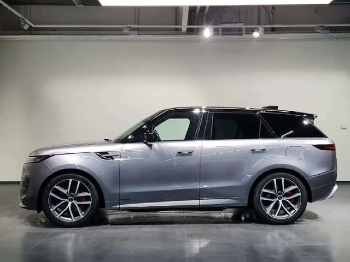 Land Rover Range Rover Sport P550e Autobiography
