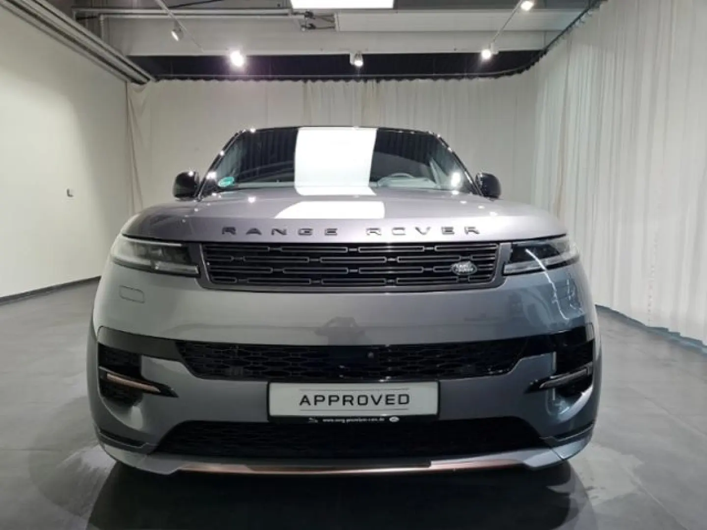 Land Rover Range Rover Sport P550e Autobiography