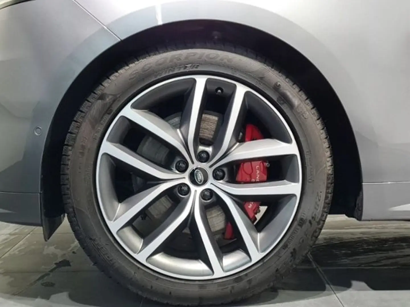Land Rover Range Rover Sport P550e Autobiography