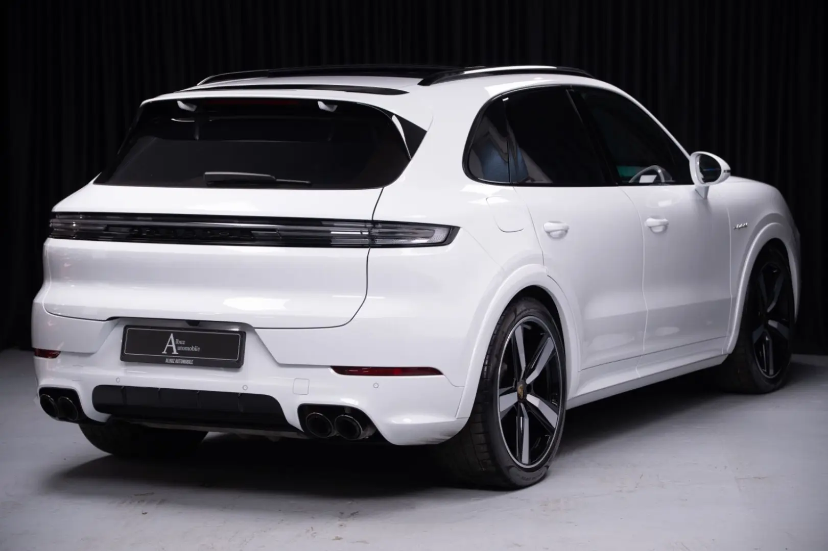 Cayenne E-Hybrid SportDesign*Sitzbel.*Pano*SoftC