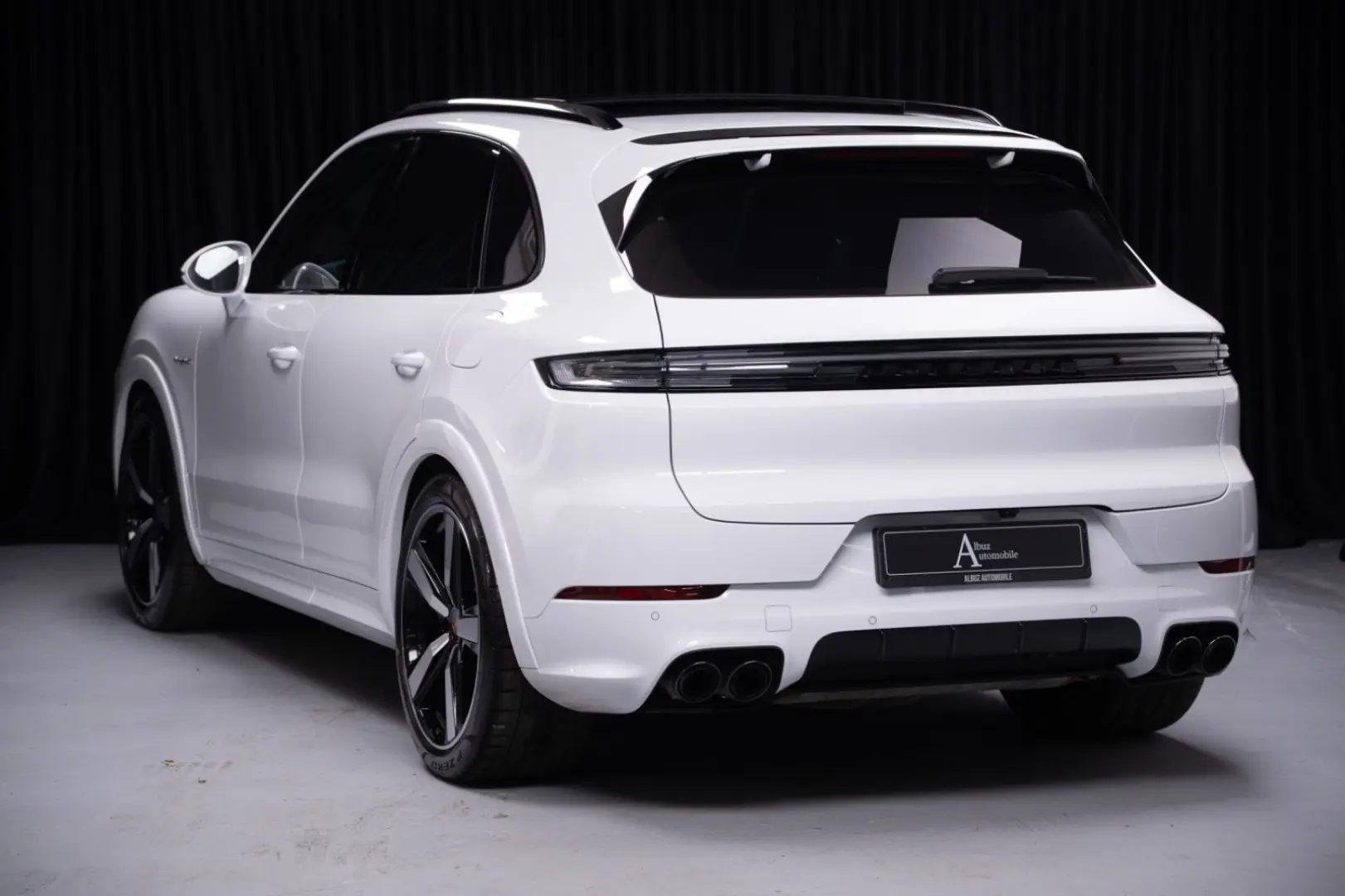 Cayenne E-Hybrid SportDesign*Sitzbel.*Pano*SoftC
