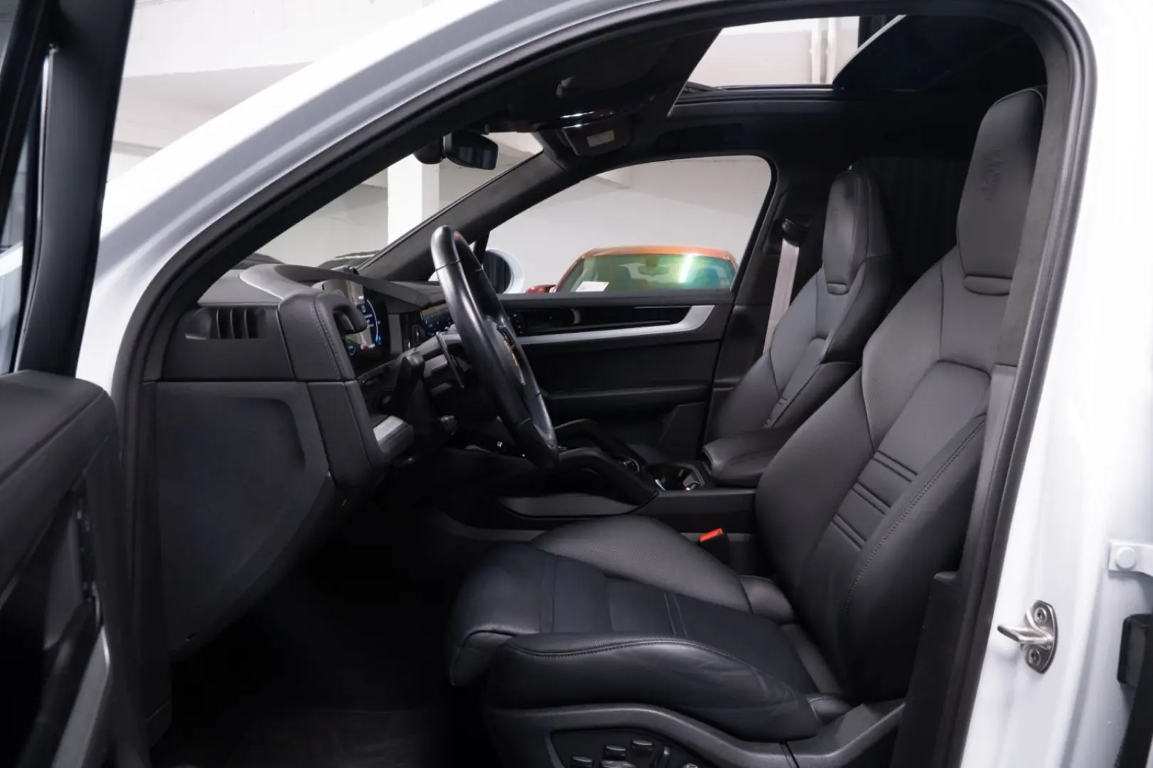 Cayenne E-Hybrid SportDesign*Sitzbel.*Pano*SoftC