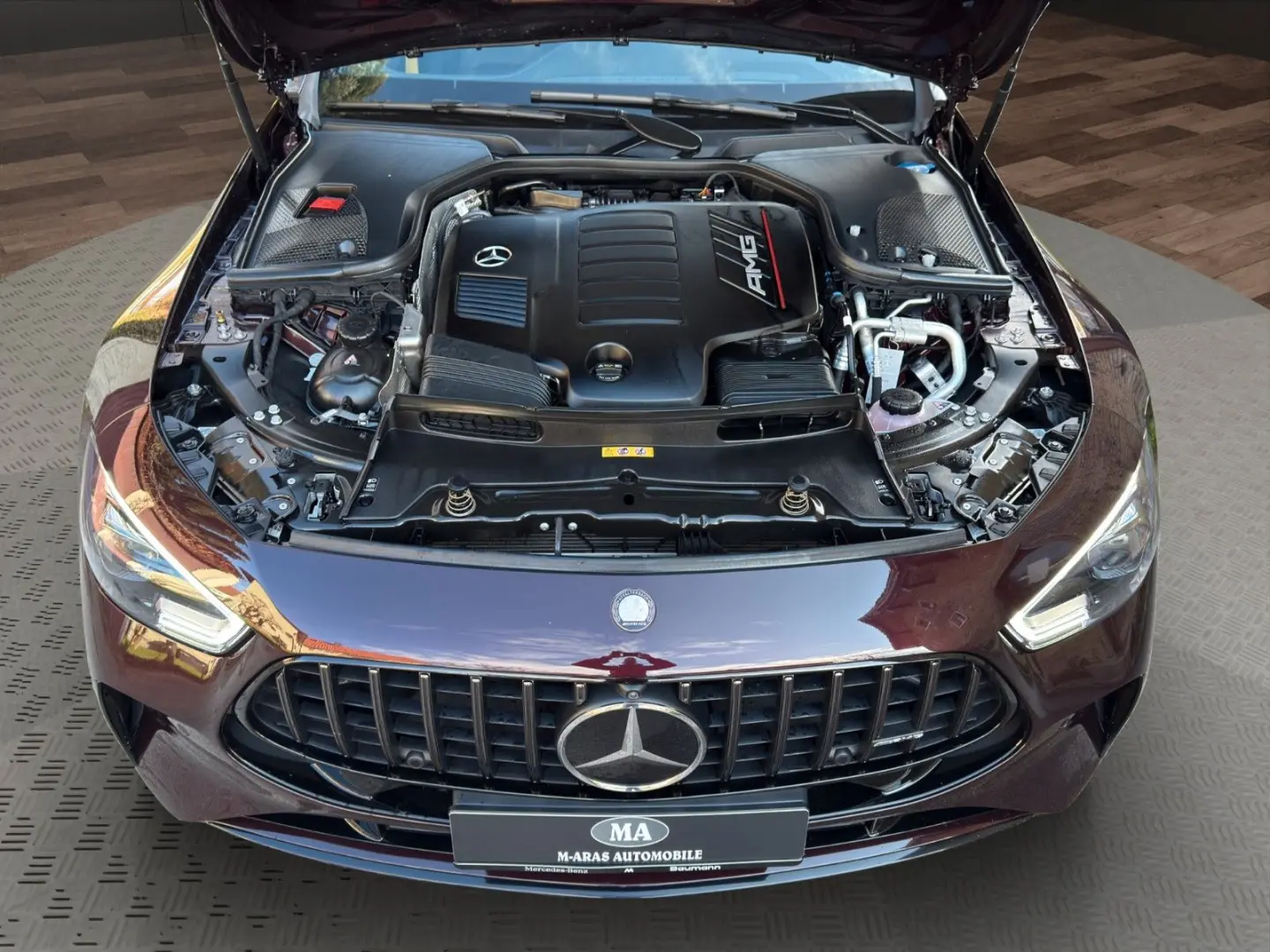 AMG GT 4-trg. 53 4Matic+Pano  Sonderlackirug