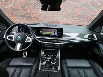 X5 50e xDrive   Voll! - Scheckheft