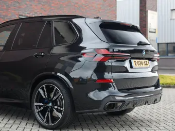 X5 50e xDrive   Voll! - Scheckheft