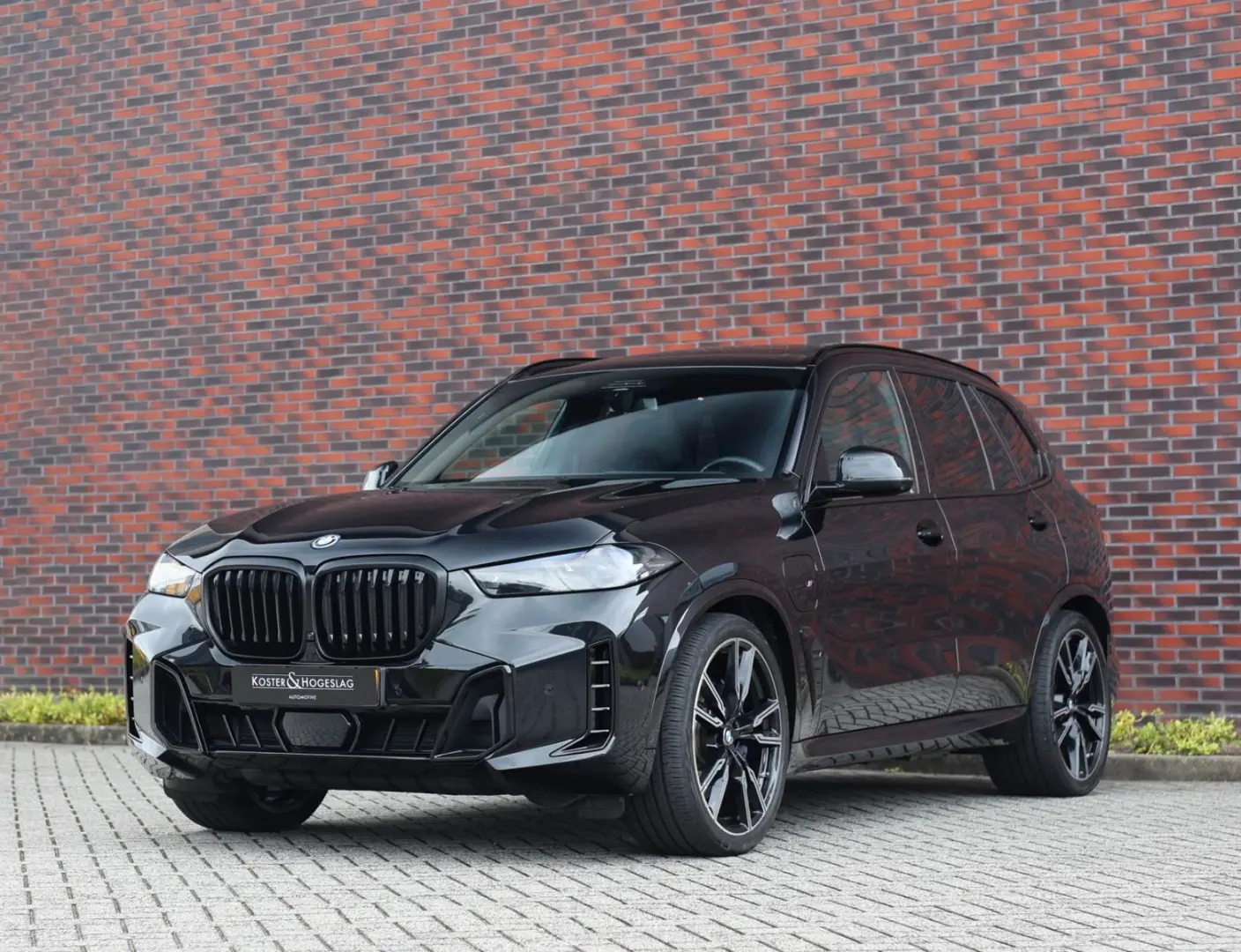 X5 50e xDrive   Voll! - Scheckheft