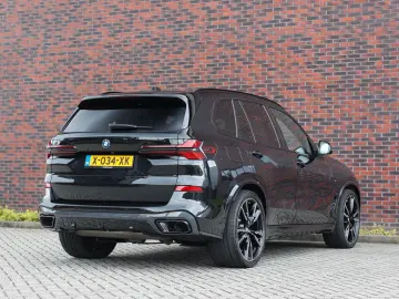 X5 50e xDrive   Voll! - Scheckheft