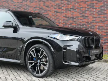 X5 50e xDrive   Voll! - Scheckheft