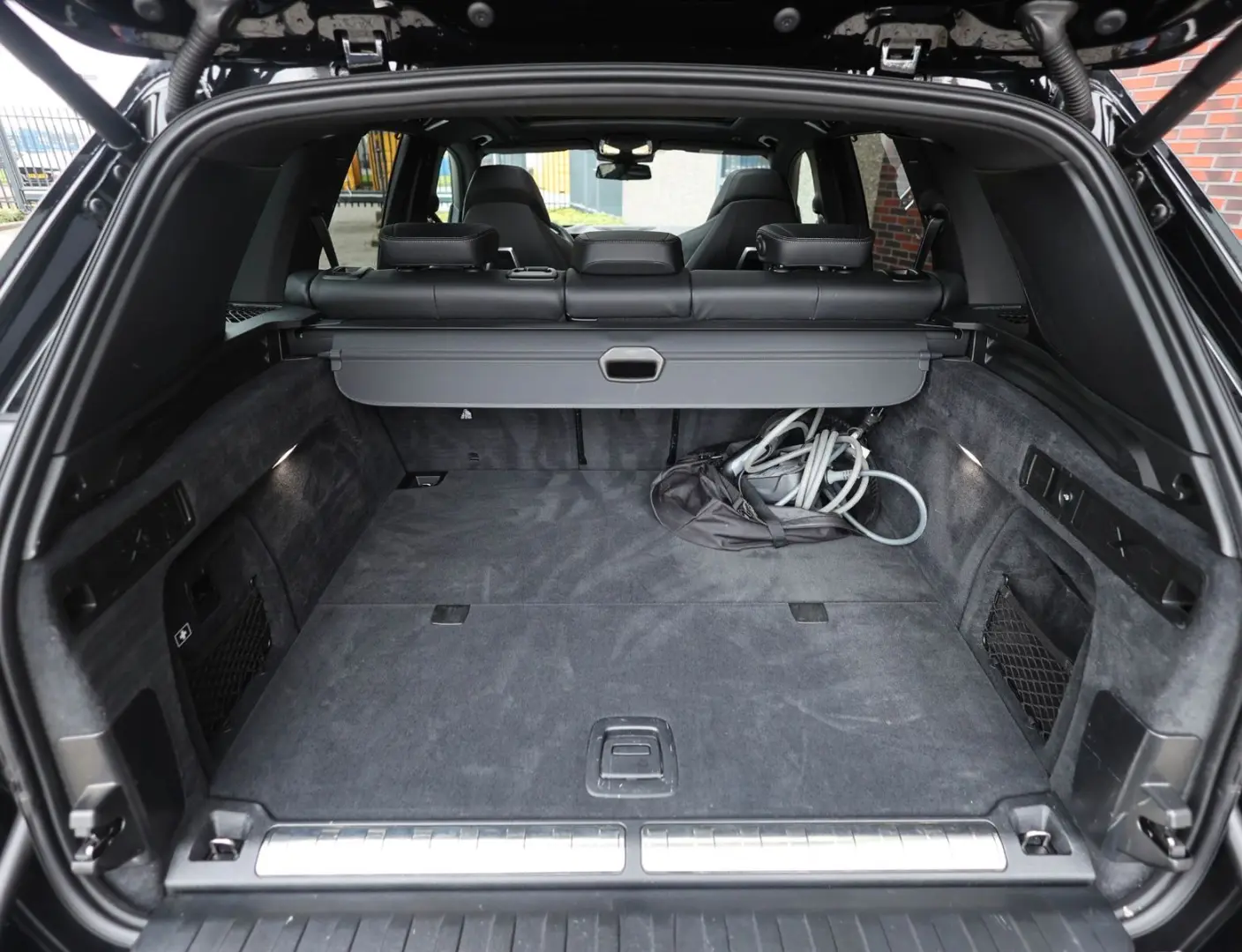 X5 50e xDrive   Voll! - Scheckheft