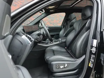 X5 50e xDrive   Voll! - Scheckheft