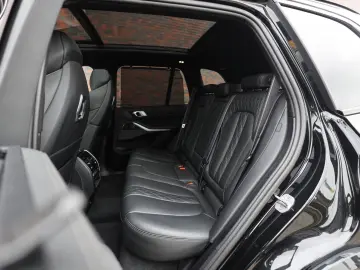 X5 50e xDrive   Voll! - Scheckheft