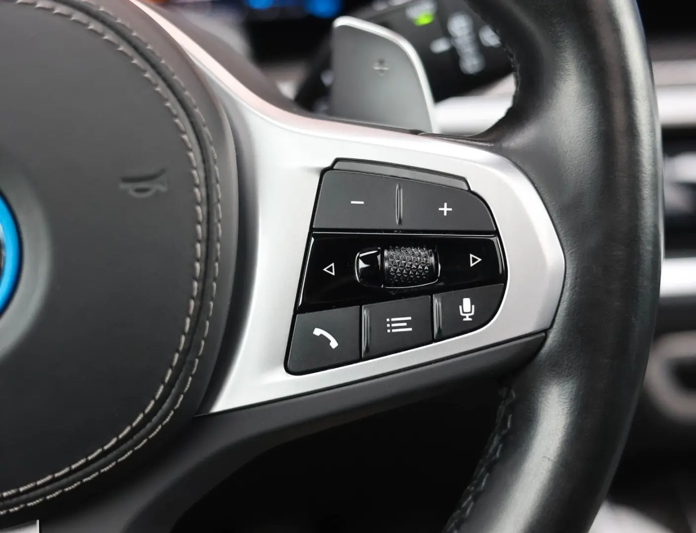 X5 50e xDrive   Voll! - Scheckheft