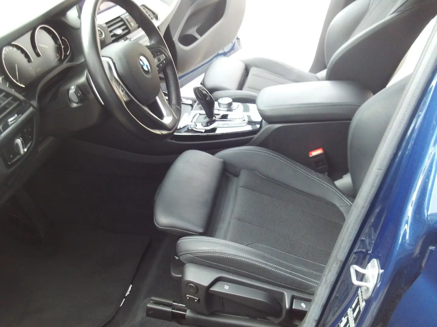 X3 Baureihe X3 xDrive 20 d AHK,ALLRAD,PDC,