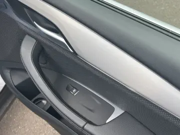 X3 xDrive20d X LINE LED HUD AHK HIFI RÜCKFAHR KO