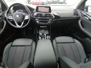 X3 xDrive20d xLine Navi el. AHK 360° SHZ LED Hif