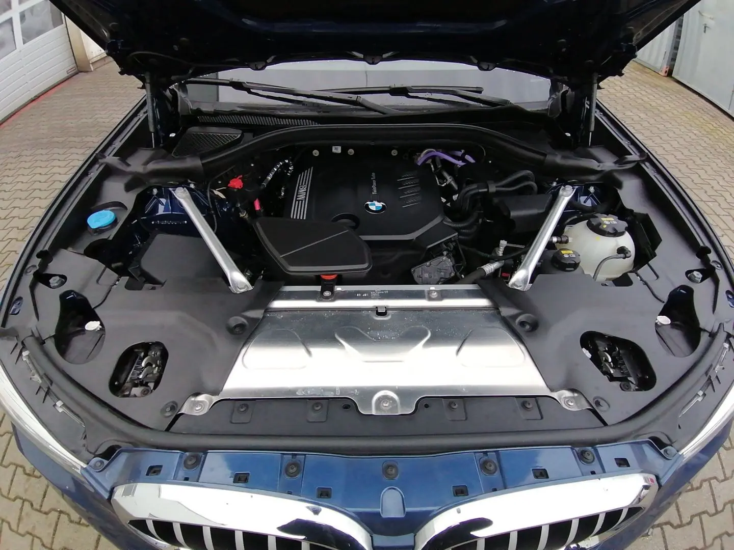 X3 xDrive20d xLine Navi el. AHK 360° SHZ LED Hif