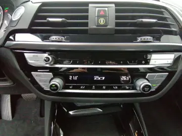 X3 xDrive20d xLine Navi el. AHK 360° SHZ LED Hif