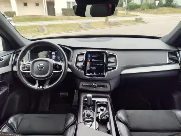 XC90 D5 R-Design AWD STHZ Pano H&K