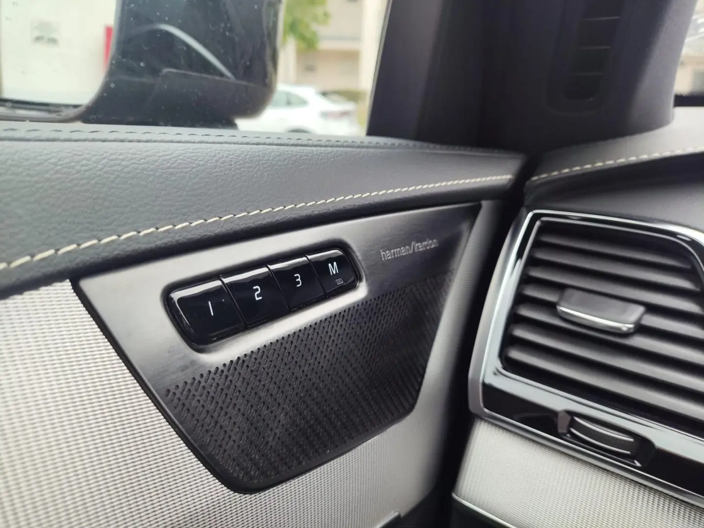 XC90 D5 R-Design AWD STHZ Pano H&K