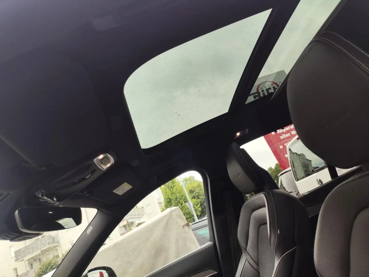 XC90 D5 R-Design AWD STHZ Pano H&K