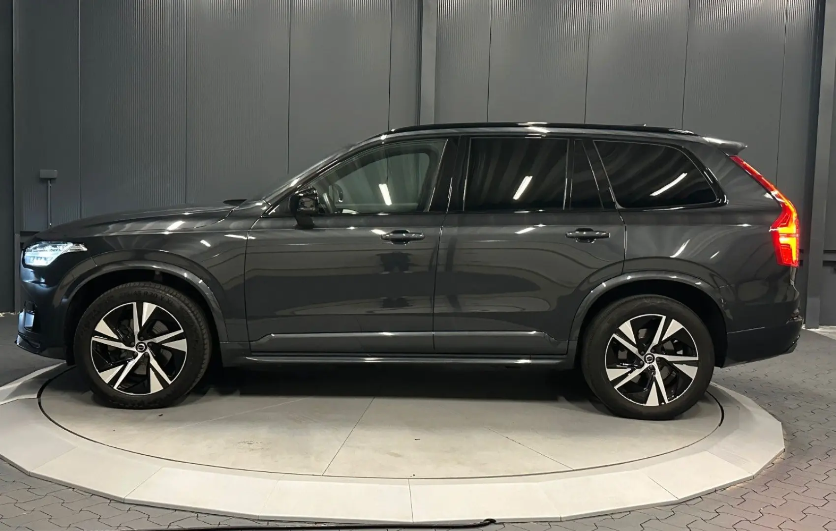 XC90 R-Design AWD *7-SITZE*PANORAMA*Standhzg*HUD