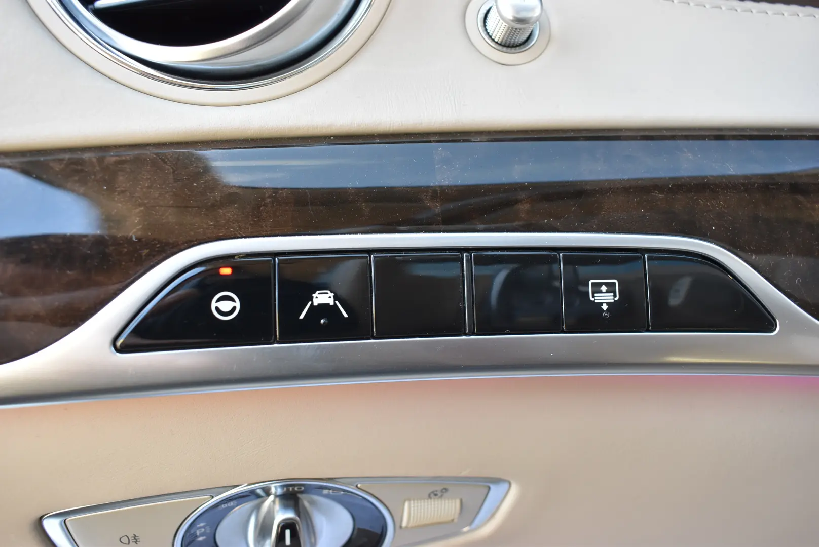 MERCEDES-BENZ LONG S 560 4MATIC MAYBACH