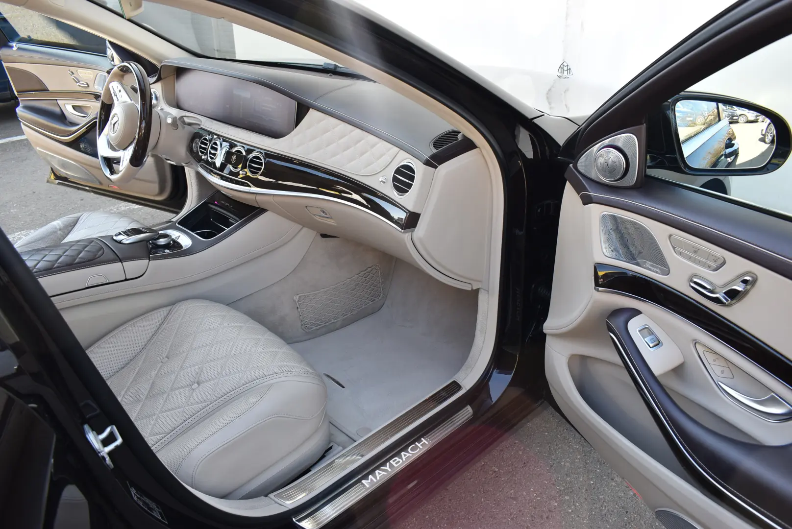 MERCEDES-BENZ LONG S 560 4MATIC MAYBACH