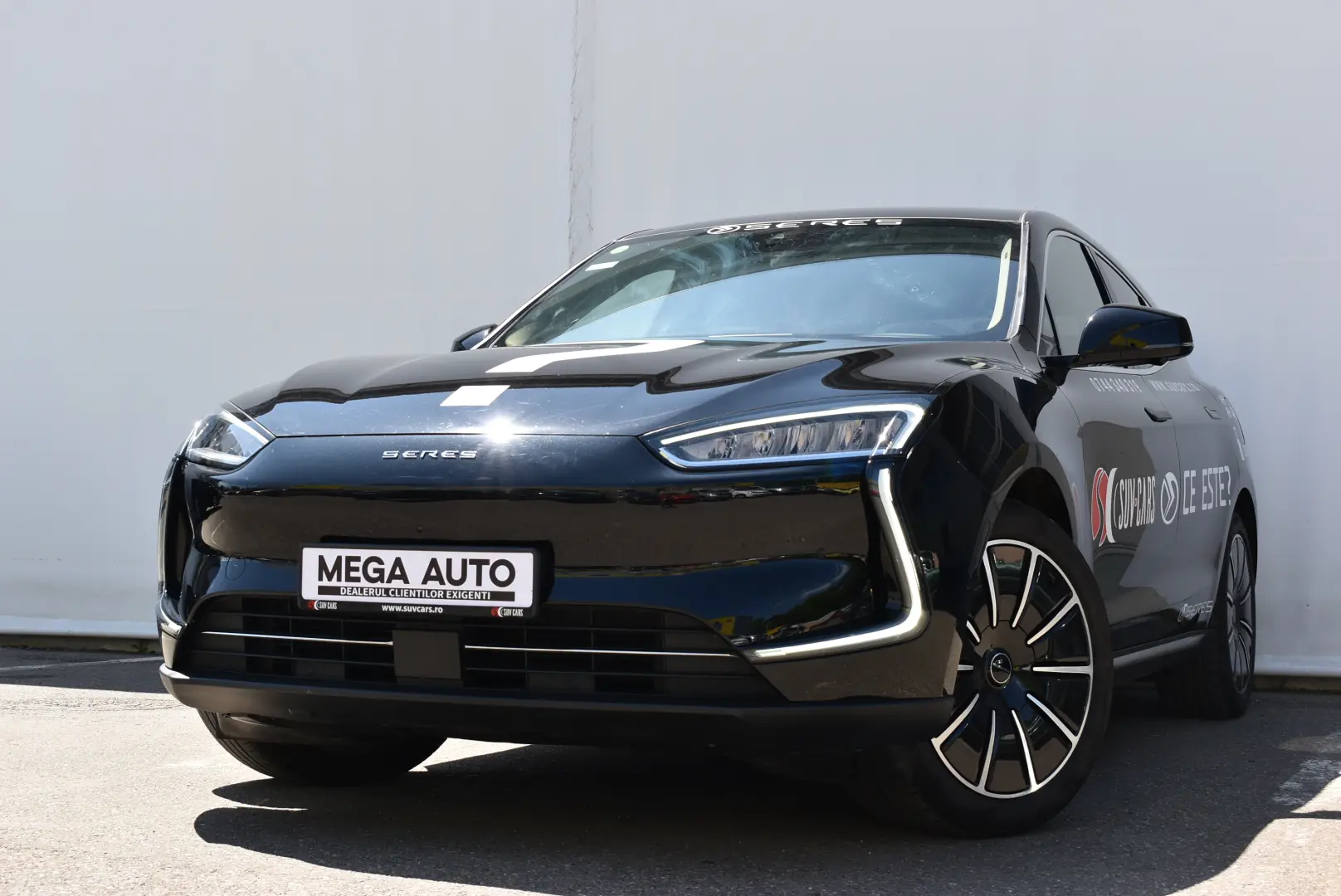 SERES 5 EV- Coupe Sport SUV - 100% electric