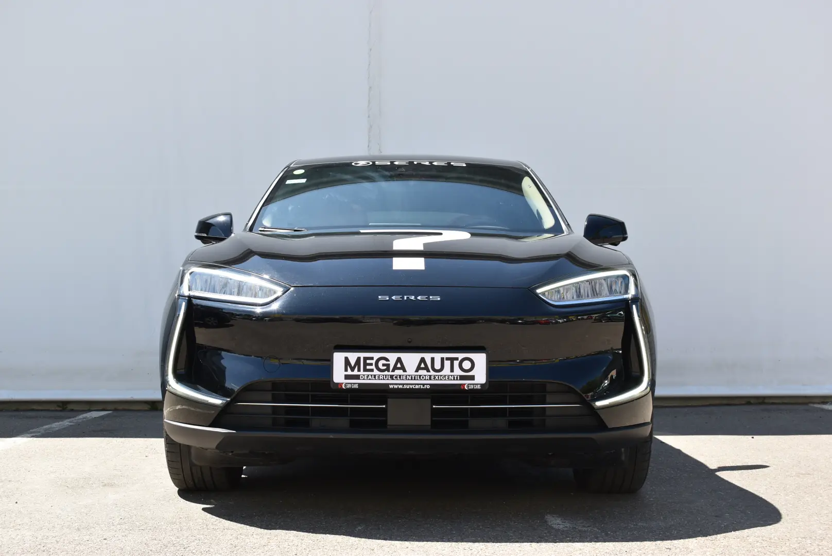 SERES 5 EV- Coupe Sport SUV - 100% electric