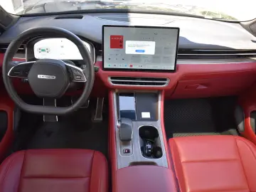 SERES 5 EV- Coupe Sport SUV - 100% electric