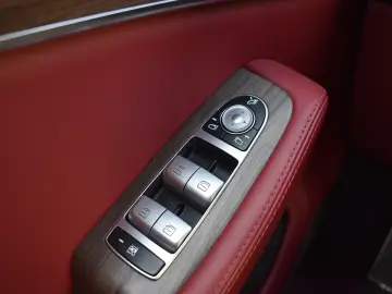 SERES 5 EV- Coupe Sport SUV - 100% electric
